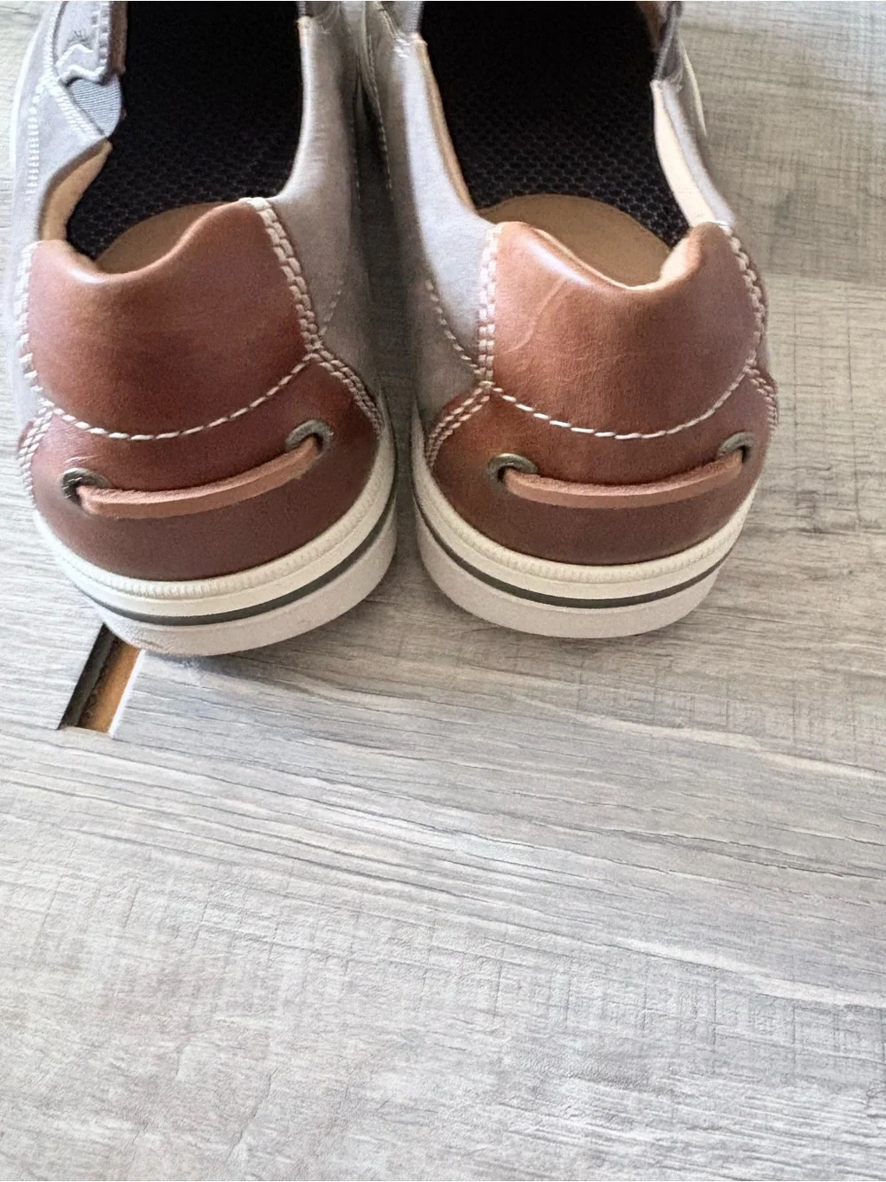 Johnston & Murphy “Bowling Mock Venetian” Slip-On Loafer  like new size 11